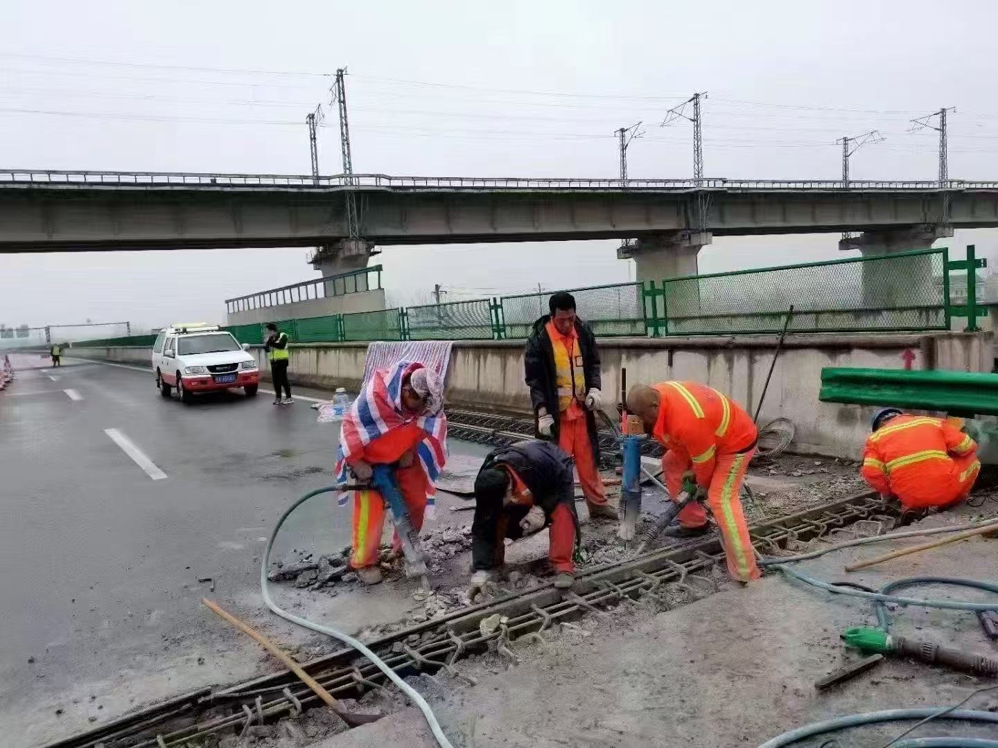 怀宁桥梁伸缩缝抢修料